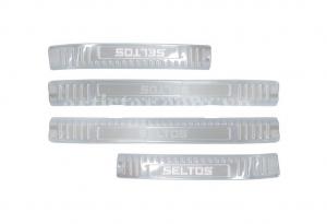 NẸP BƯỚC CHÂN TRONG SELTOS INOX