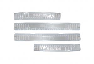 NẸP BƯỚC CHÂN TRONG SELTOS INOX